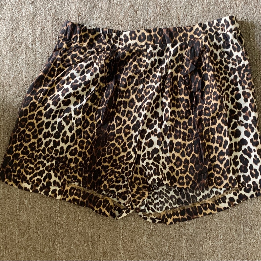 Women’s Leopard print shorts